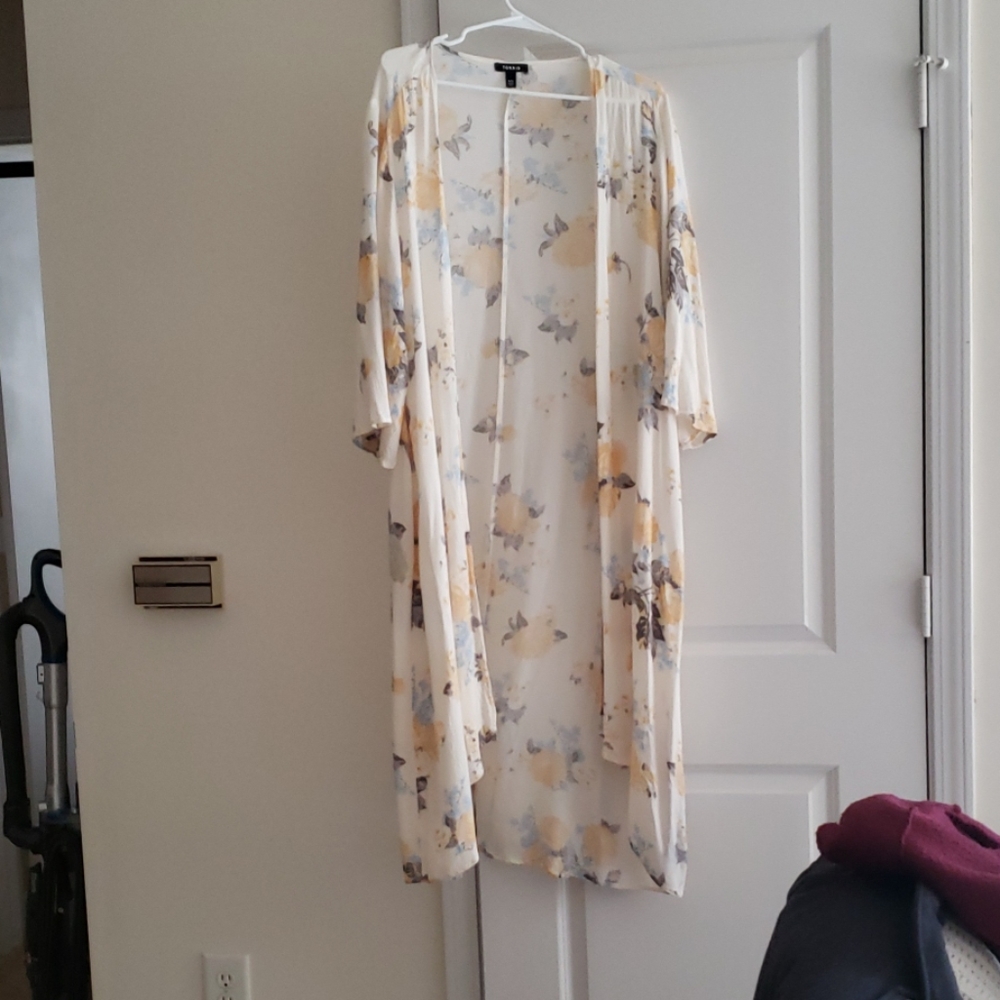 Torrid Kimono-size 1/2